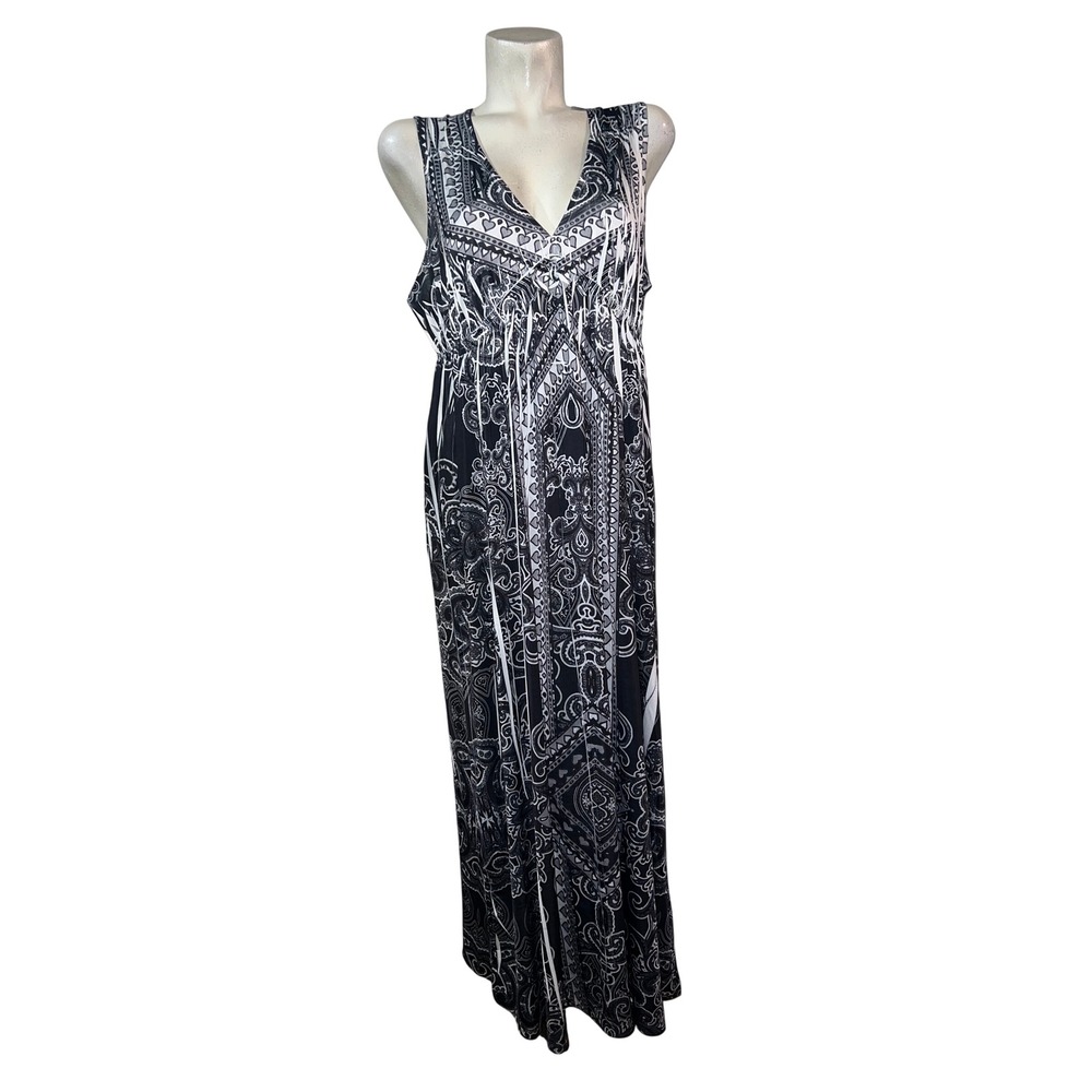 Live and Let Live Womens Sz XL Black White Paisley Geometric V-Neck Maxi Dress